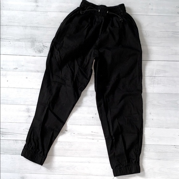 ASOS Petite Black Drawstring Cargo Pants US 0 - Picture 1 of 3